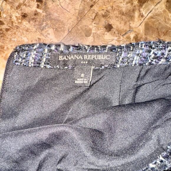 Banana Republic Women's Blue Tweed Mini Skirt - Size 8 - Excellent Condition - Picture 3 of 7